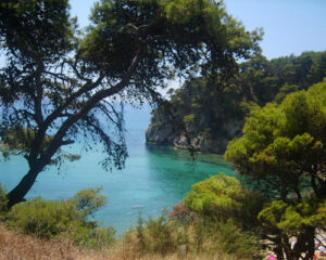 beaches alonaki par 3